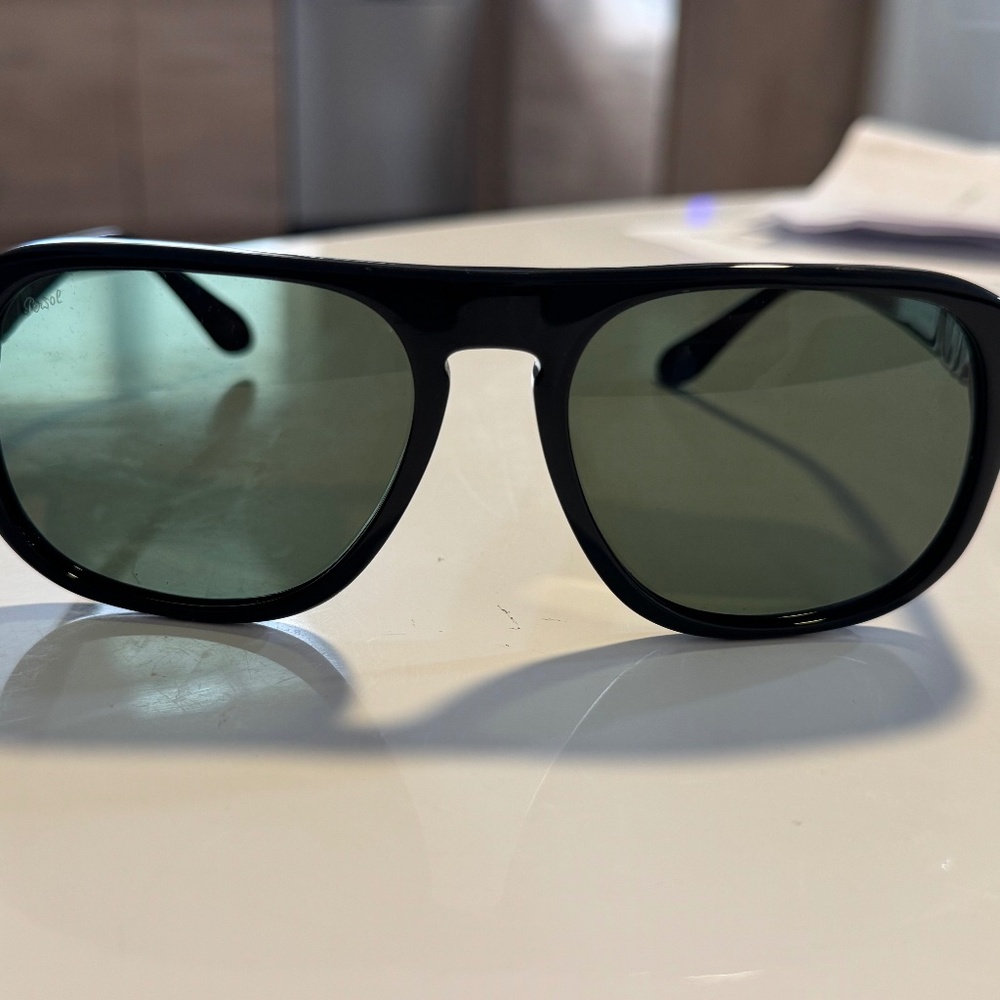 Persol Jean sunglasses PO3310s new